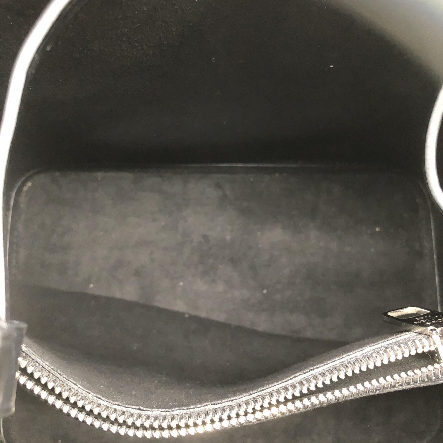 Louis Vuitton NeoNoe Epi Leather, Black, Leather, Handbag