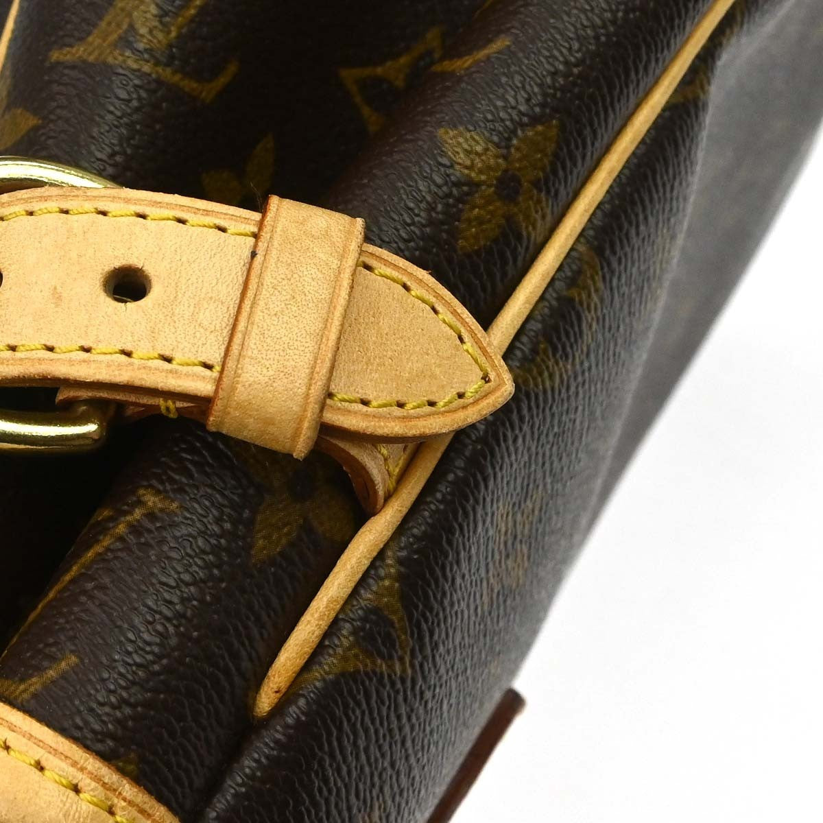 Louis Vuitton Batignolles Monogram Canvas, Brown, Canvas, Shoulder Bag