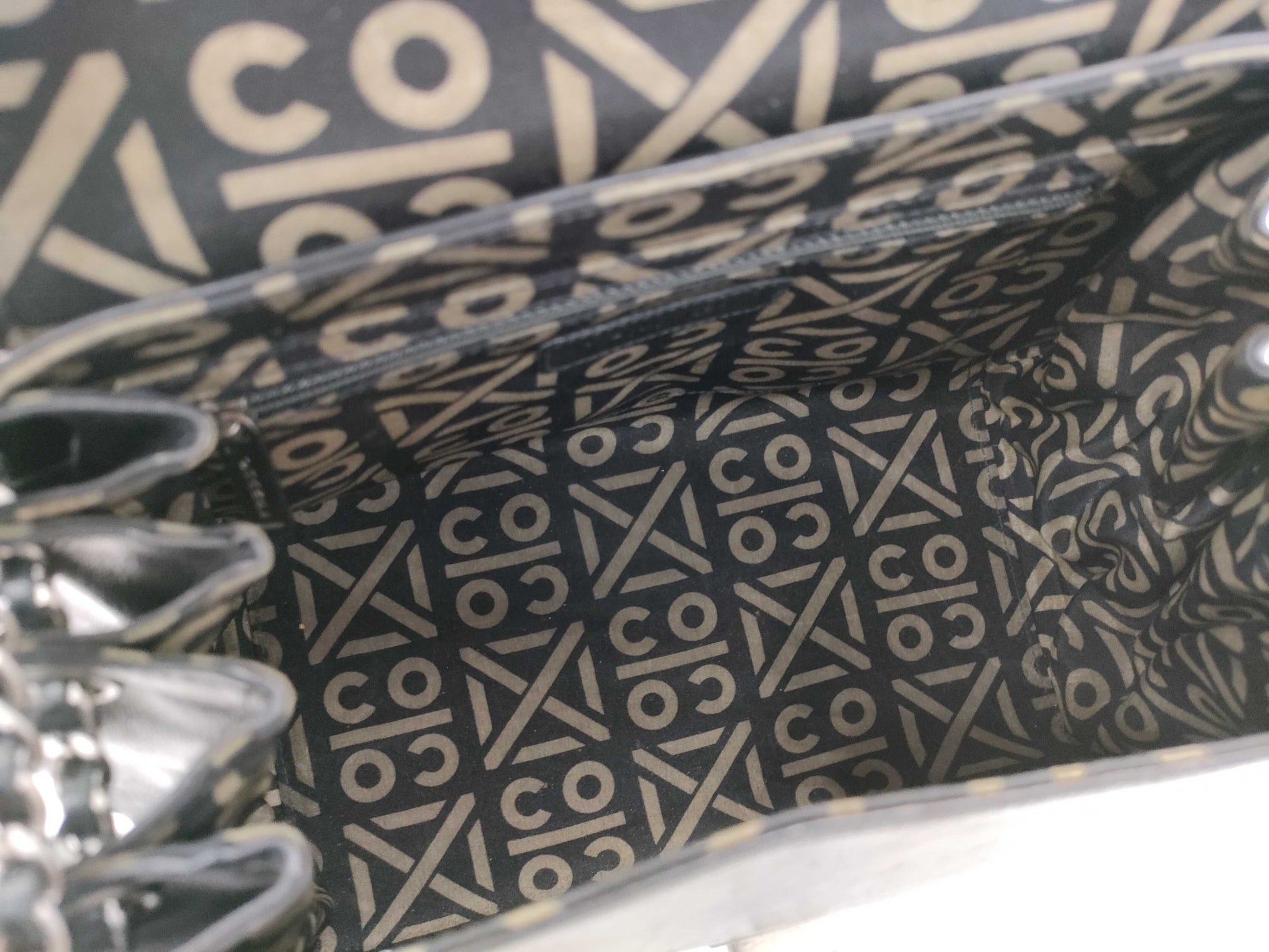 Chanel Chocolate Bar Accordion Reissue Flap Bag Quilted Lambskin with Patent, BLACK, LEATHER, Shoulder bag