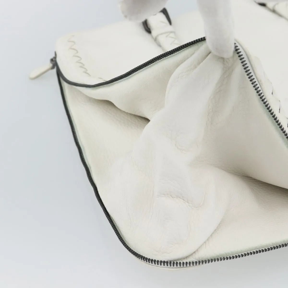 Bottega Veneta Belted Tote - Brandsamsara