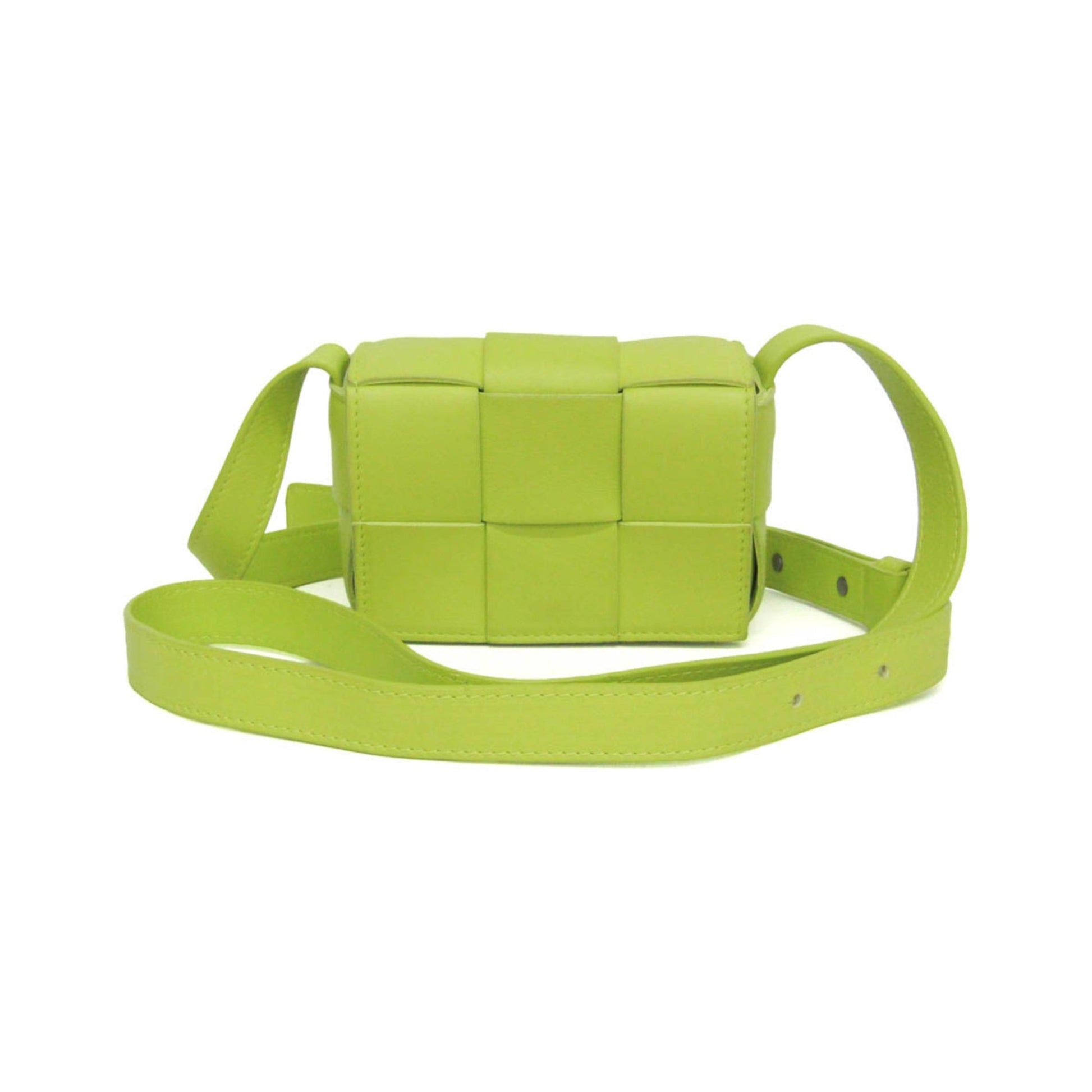 Bottega Veneta Cassette Maxi Intrecciato Leather, Green, Leather, Clutch