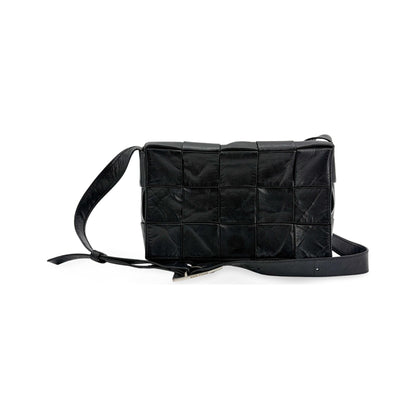 Bottega Veneta Cassette Maxi Intrecciato Leather, Black, Leather, Shoulder Bag