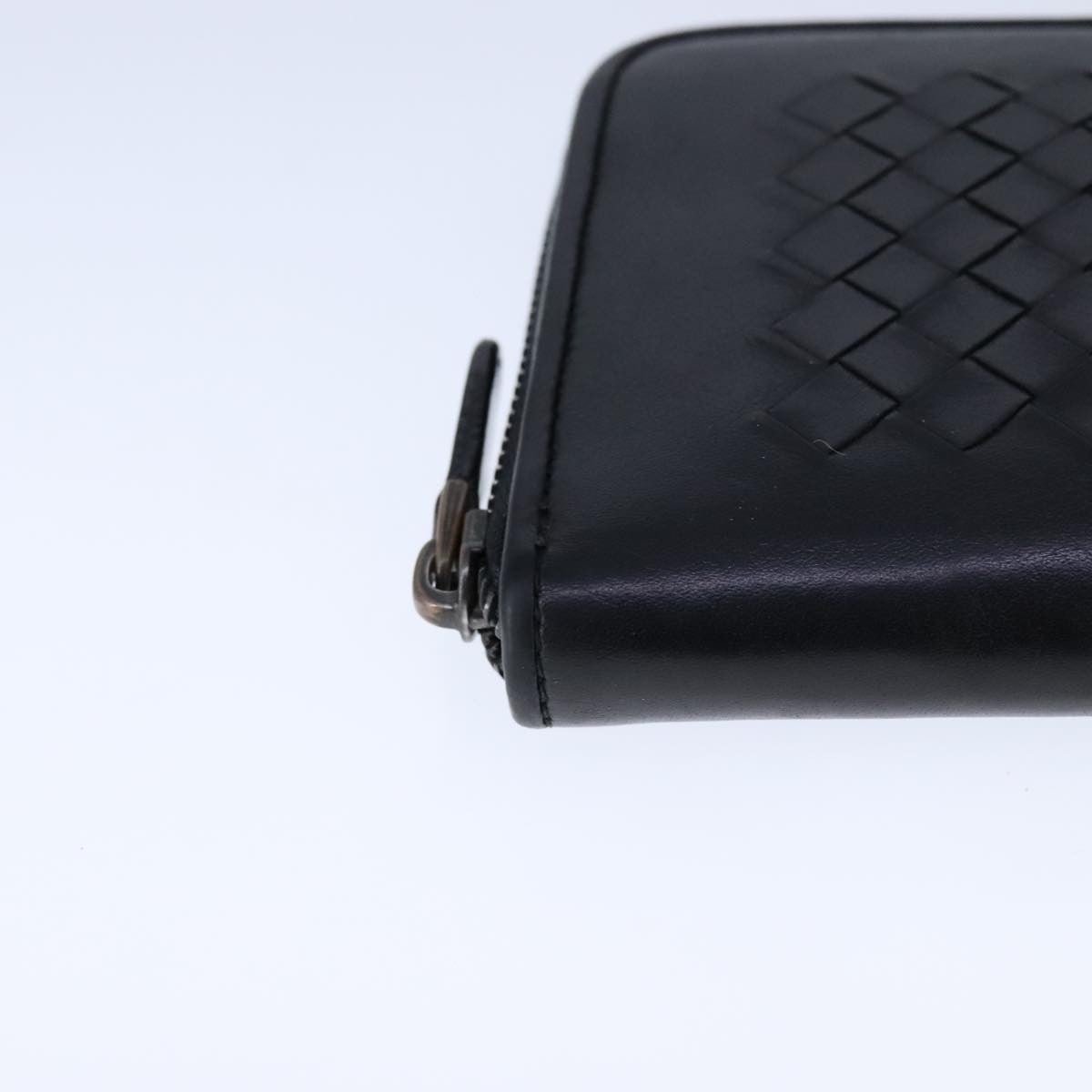 Bottega Veneta Intrecciato Long Zip Wallet - Brandsamsara