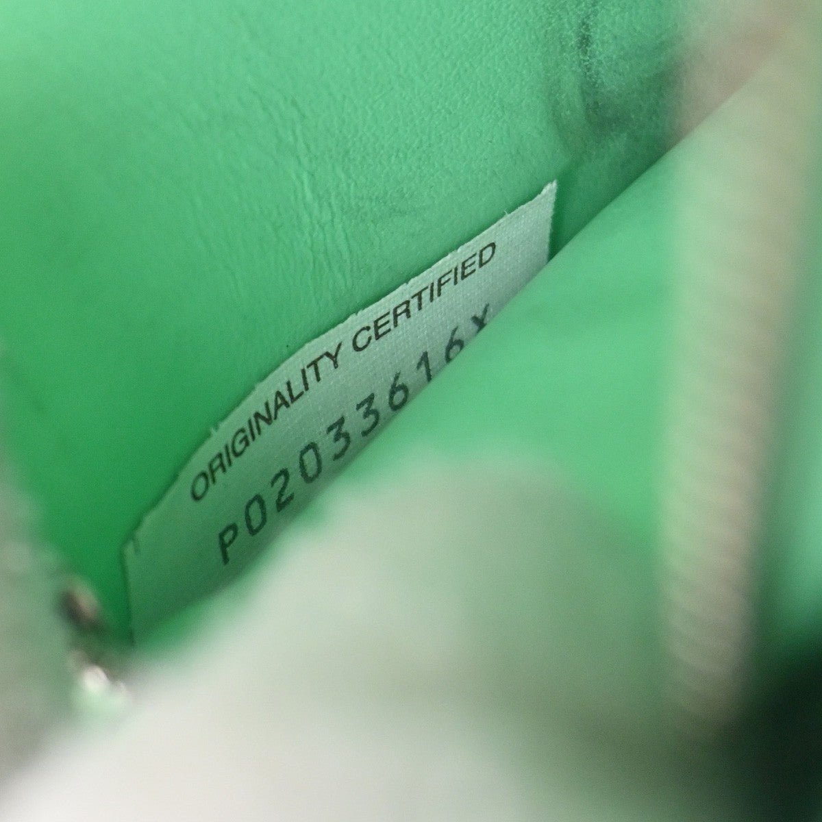 Bottega Veneta Intrecciato Long Zip Wallet - Brandsamsara