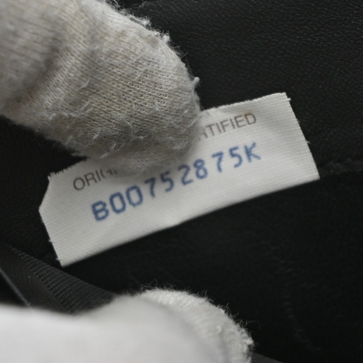 Bottega Veneta Intrecciato Long Zip Wallet - Brandsamsara