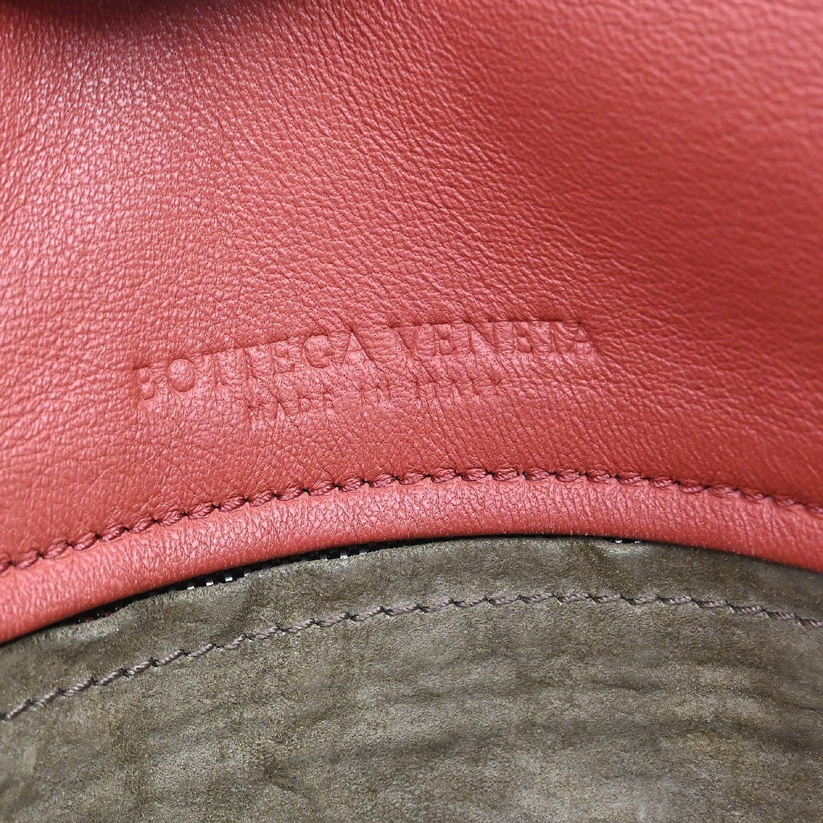 Bottega Veneta Intrecciato Shoulder - Brandsamsara