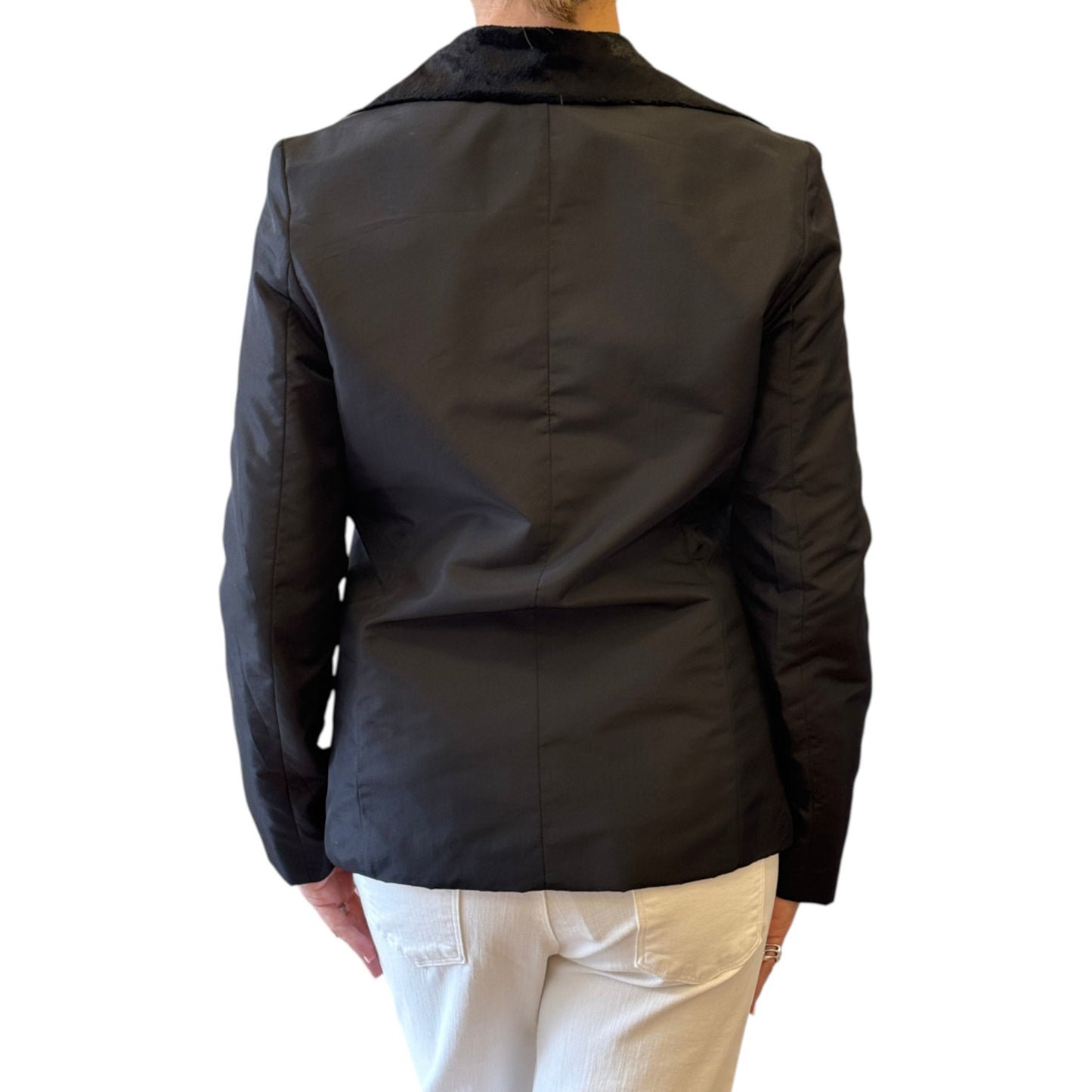 Brandsamsara Max&Co black long sleeve jacket with a dark collar, back view, made in Italy.
