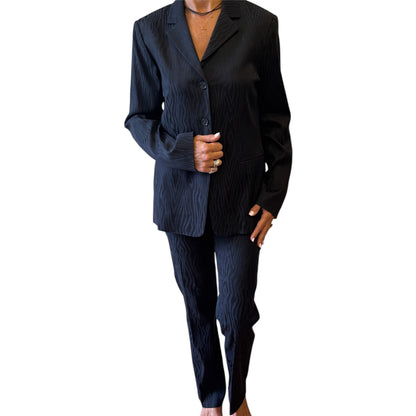 Brandsamsara Max&Co black textured acetate blend suit with a tailored blazer and matching trousers