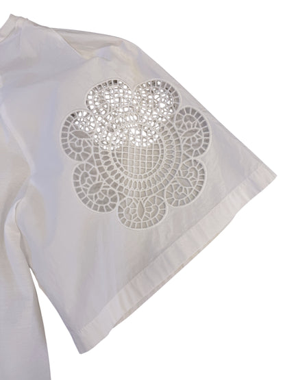 Brandsamsara Max Mara Weekend white cotton top sleeve with intricate floral lace cutout detail