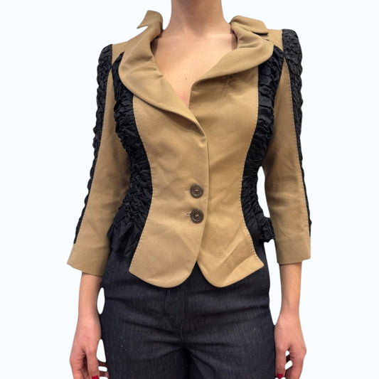 Brandsamsara tan and black ruched sleeve blazer with button front and wide lapels.