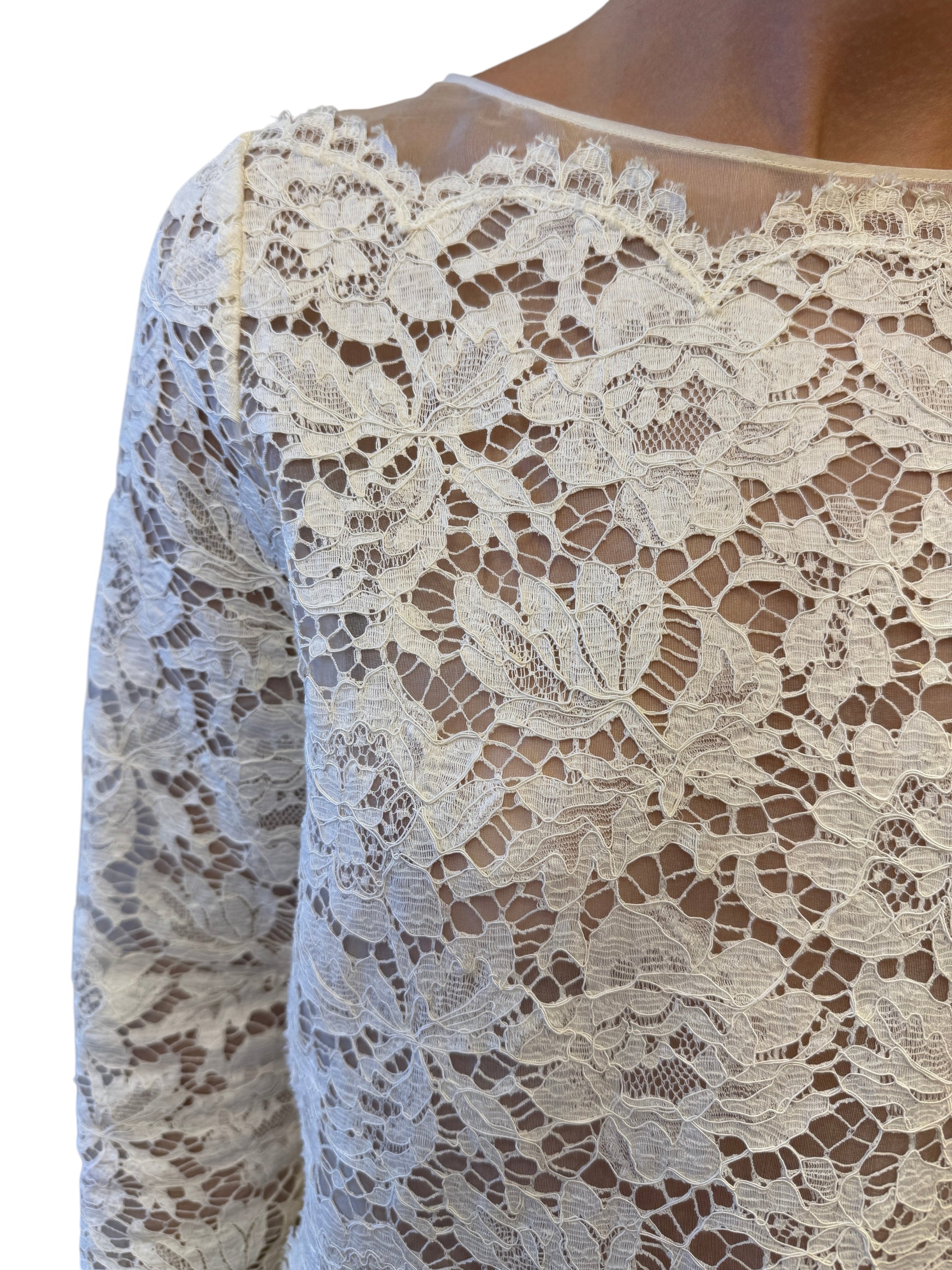 Brandsamsara Valentino long sleeve top in ecru floral lace with sheer neckline detail