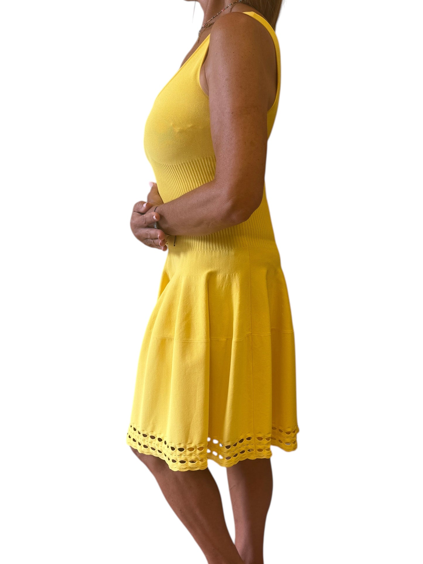 Brandsamsara yellow viscose blend sleeveless dress with a ribbed bodice and laser-cut hem detail