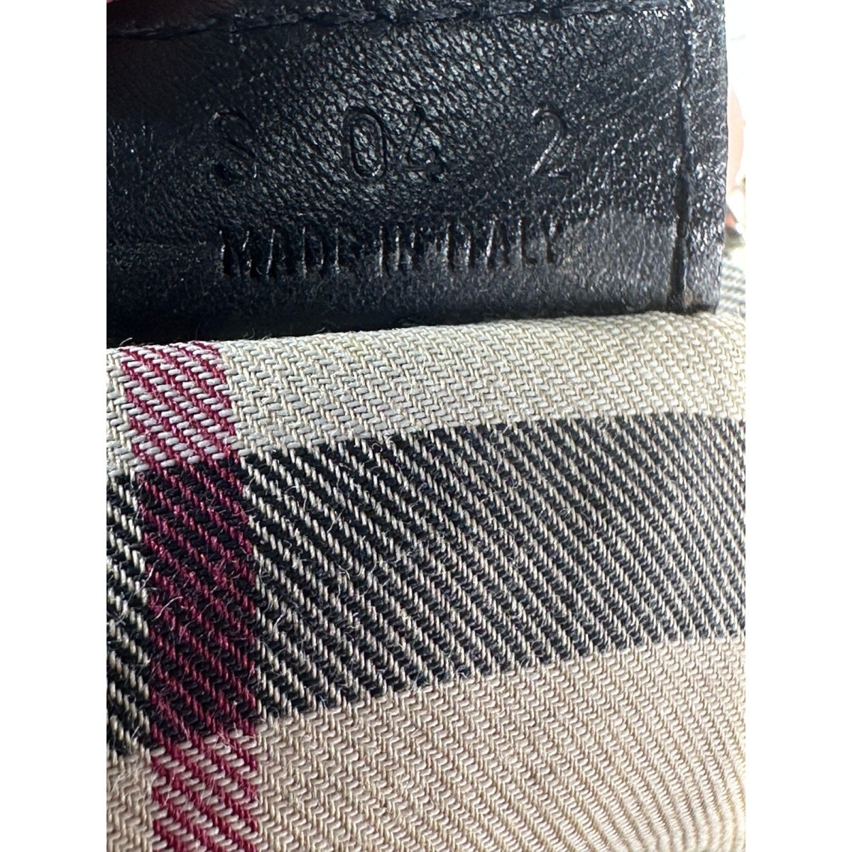 BURBERRY LONDON Leather Shoulder Bag - Brandsamsara