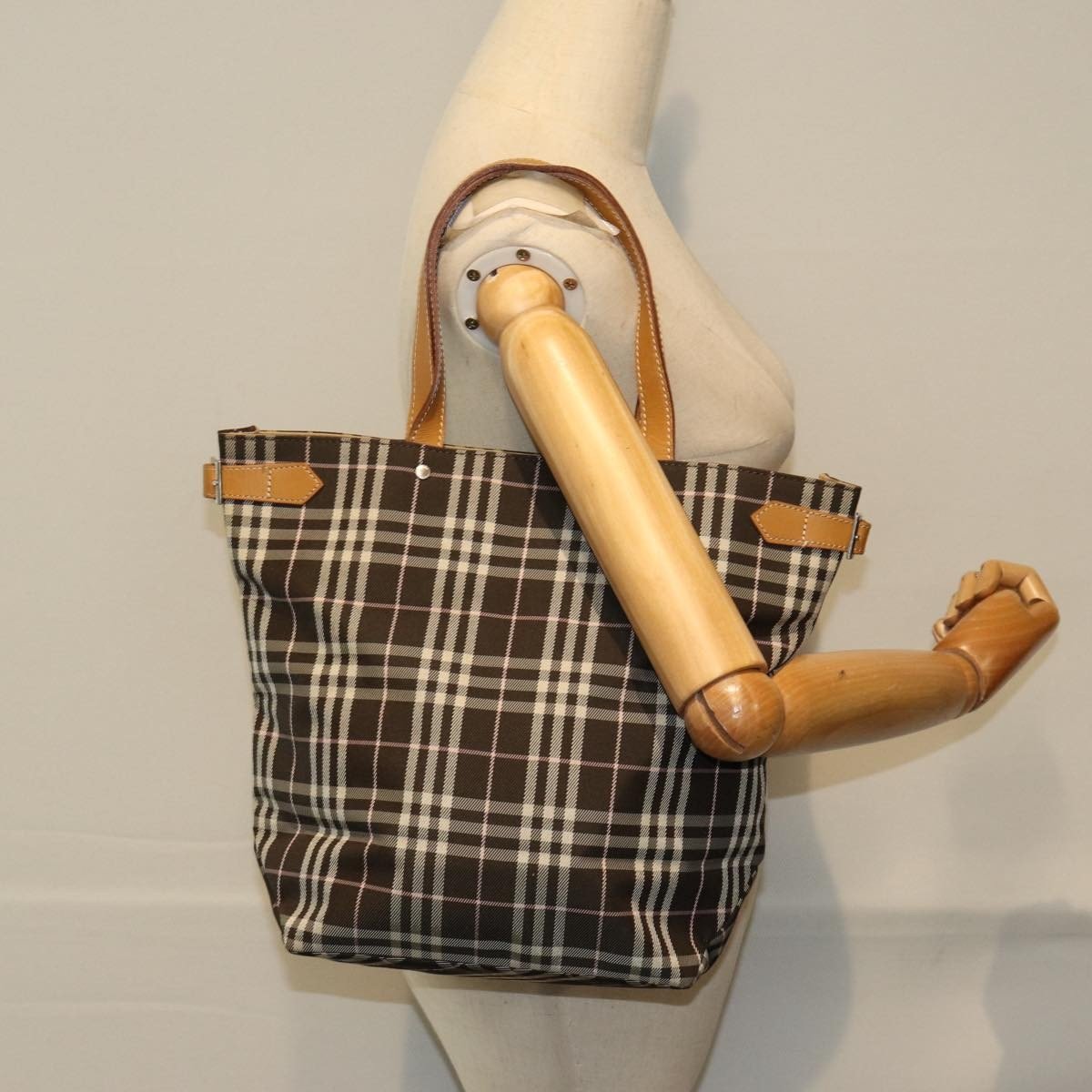 Burberry Nova Check Blue Label - Brandsamsara