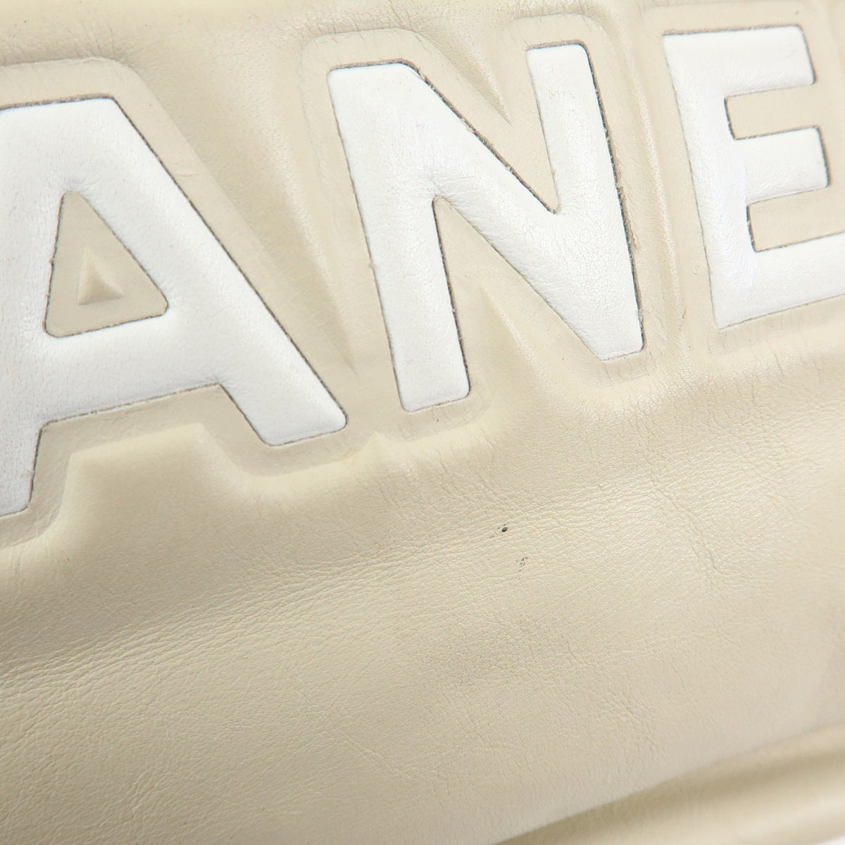 Chanel Camellia Lambskin, Beige, Leather, Tote Bag