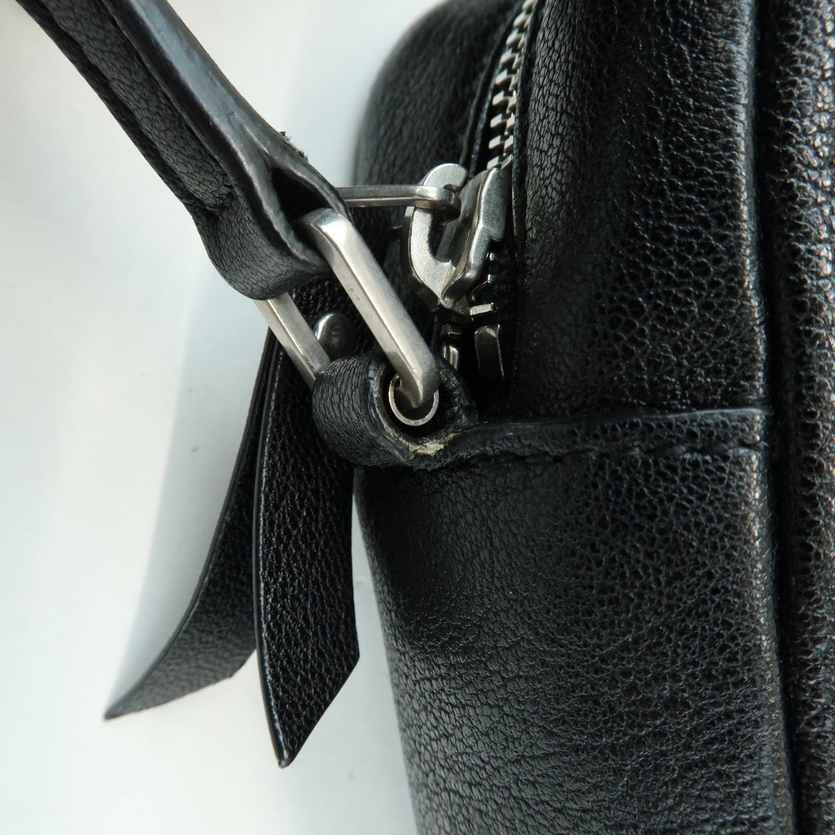 Saint Laurent Lou Camera Leather, Black, Leather, Handbag