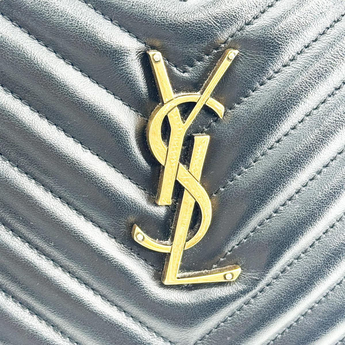 Saint Laurent Lou Camera Matelasse Chevron Velvet, Black, Leather, Handbag