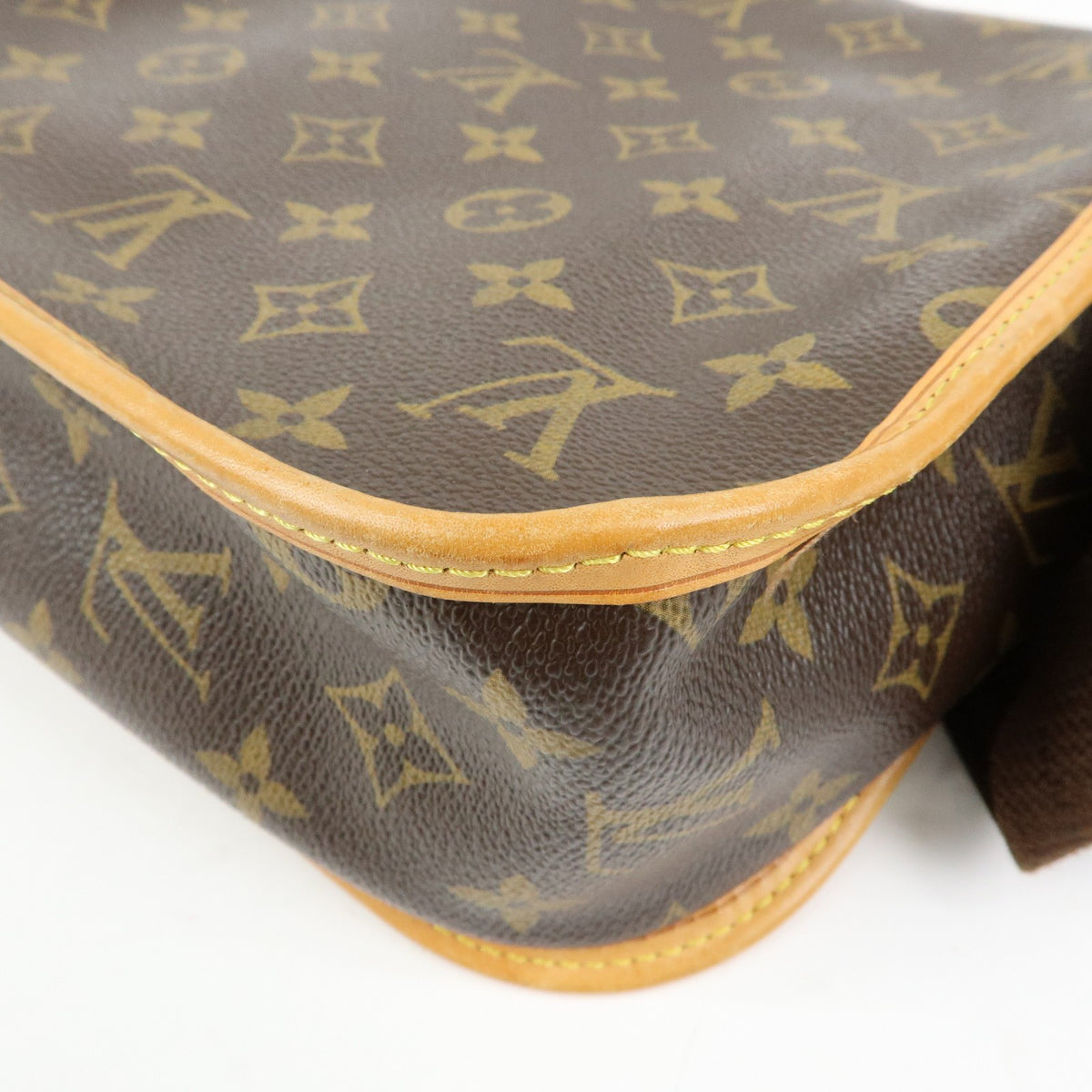 Louis Vuitton Bosphore Messenger Monogram Canvas, Brown, Canvas, Handbag