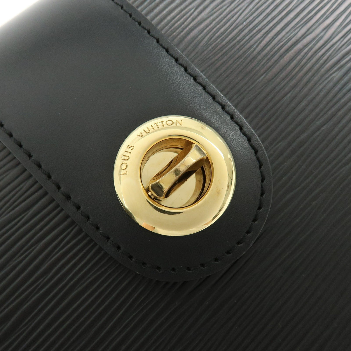 Louis Vuitton Capucines Epi Leather, Black, Leather, Handbag