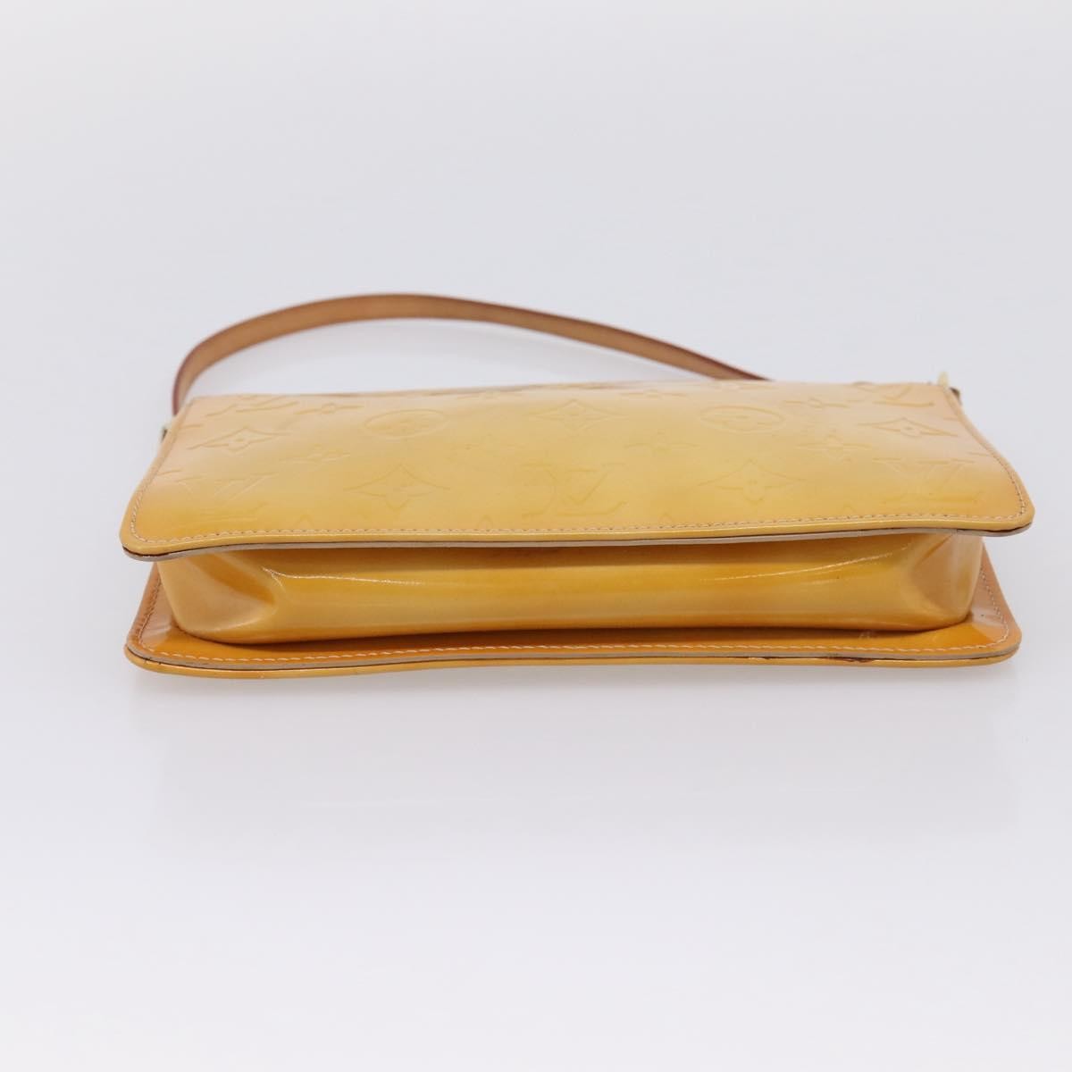 Louis Vuitton Lexington Pochette Monogram Vernis, Beige, Patent Leather, Clutch