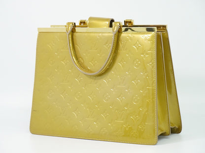 Louis Vuitton Deesse Monogram Vernis, Beige, Leather, Handbag