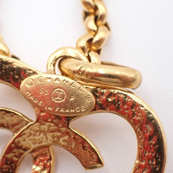 Chanel Vintage CC Heart Pendant Long Metal, Gold, Gold Plated, Necklace