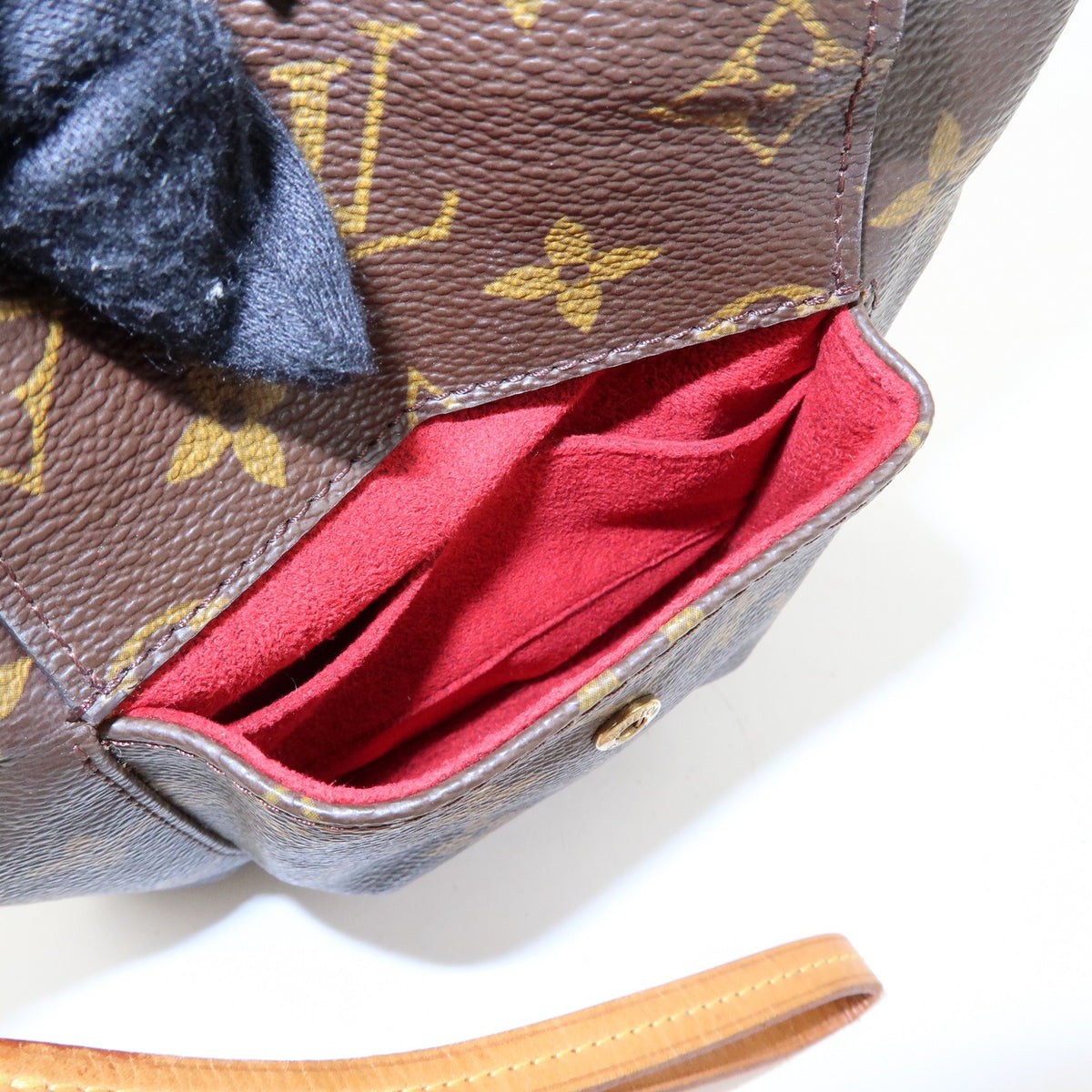 Louis Vuitton Partition Wristlet Clutch Monogram Canvas, Brown, Canvas, Clutch