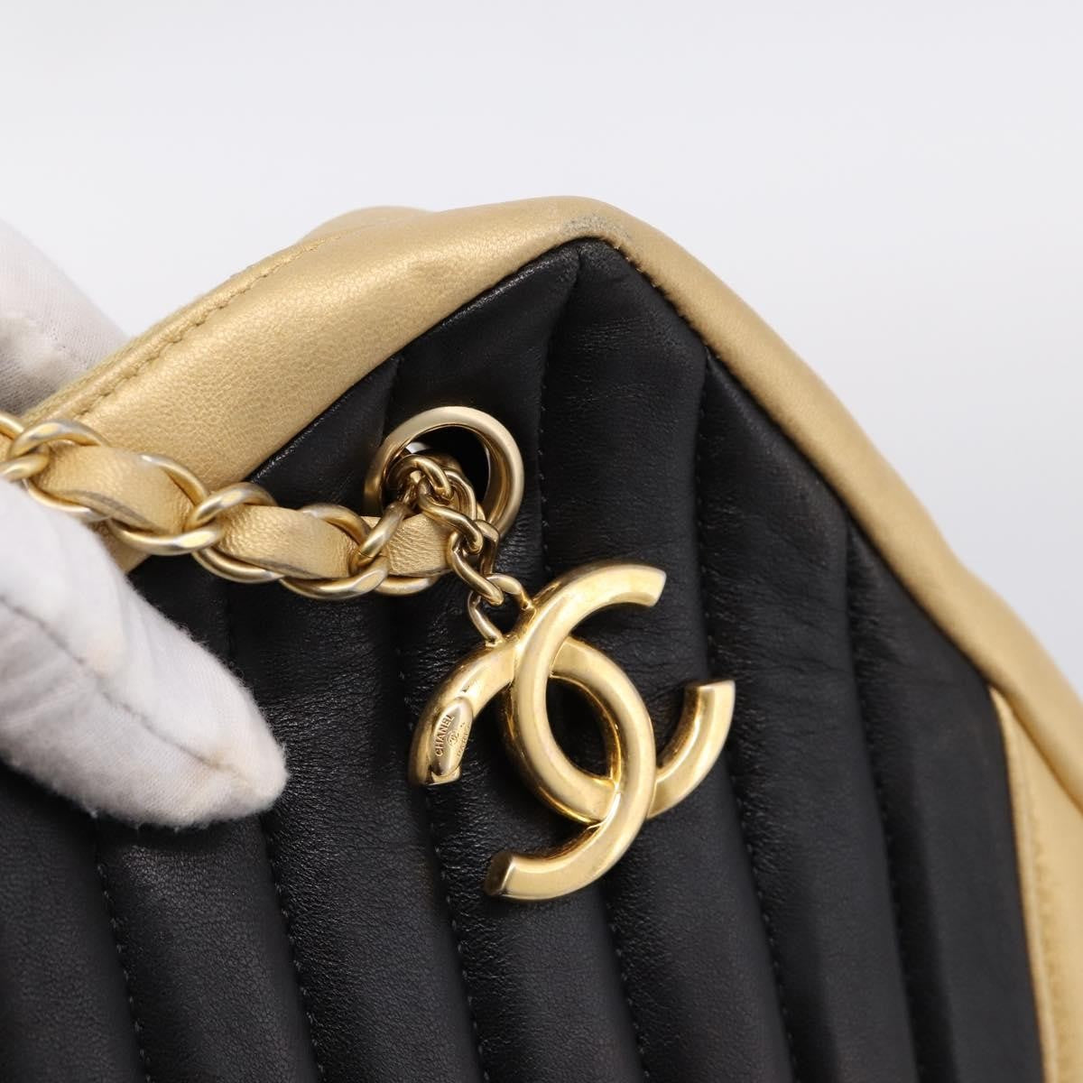 Chanel Camera Chevron Lambskin, Beige, Leather, Shoulder Bag