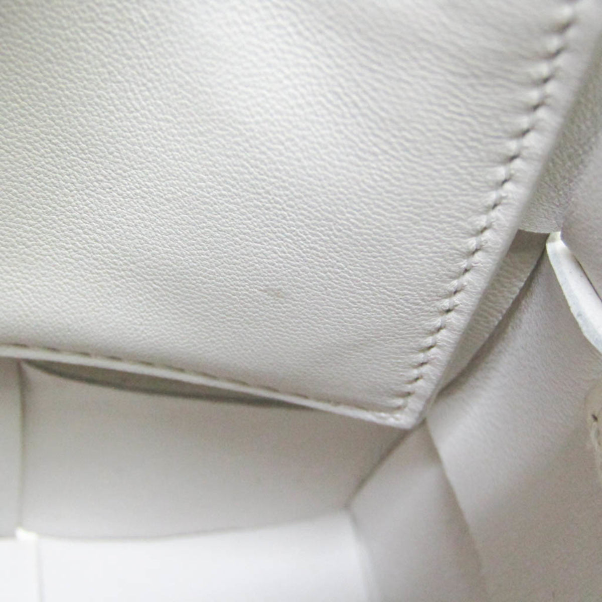 Bottega Veneta Cassette Convertible Maxi Intrecciato Leather, White, Leather, Tote Bag