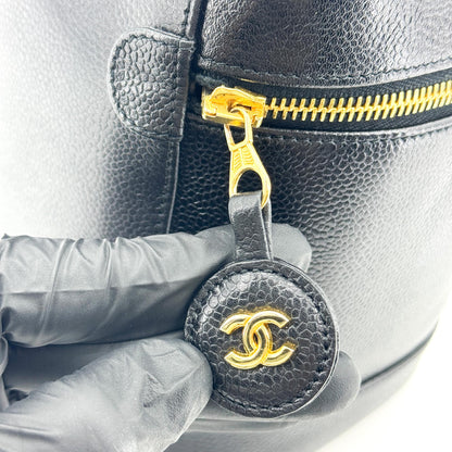 Chanel Vintage Timeless Cosmetic Case Caviar, Black, Leather, Clutch