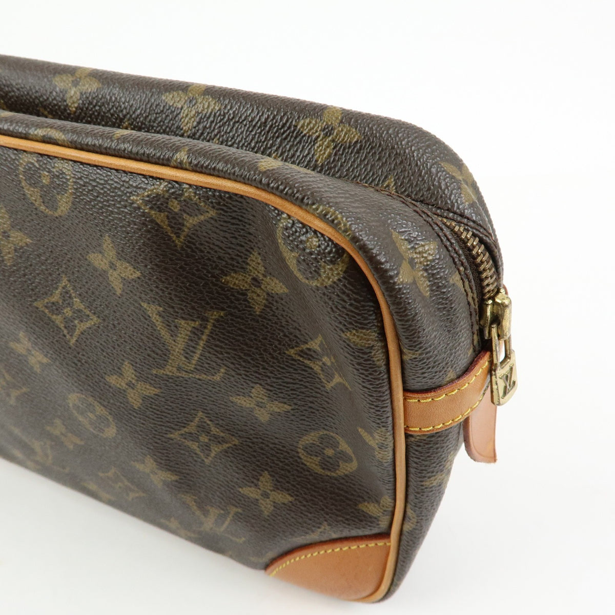 Louis Vuitton Compiegne Cosmetic Monogram Canvas, Brown, Canvas, Toiletry Case