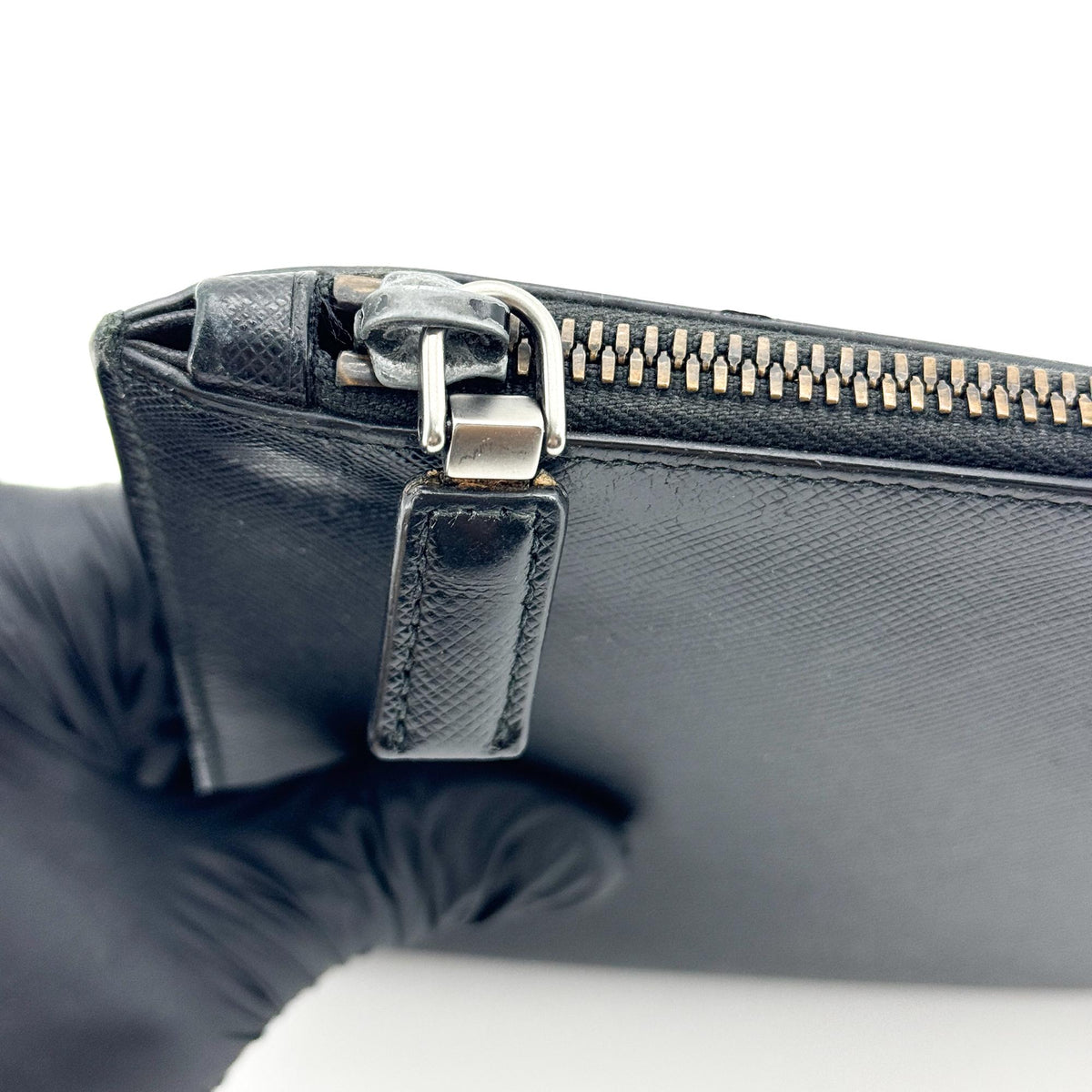 Prada Wristlet Zip Clutch Vitello Daino, Black, Leather, Clutch
