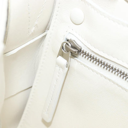 Bottega Veneta Cassette Maxi Intrecciato Leather, White, Leather, Crossbody Bag