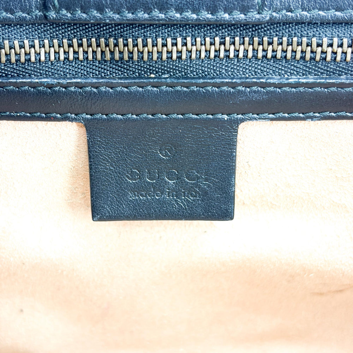 Gucci GG Marmont Tote Matelasse Leather, Black, Leather, Tote Bag