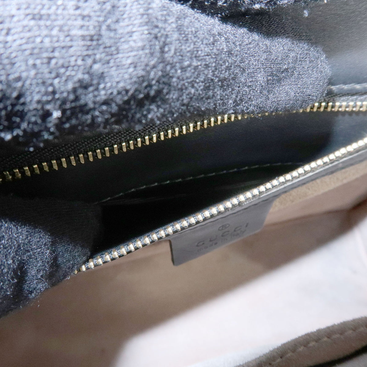 Gucci Sylvie Leather, Black, Leather, Shoulder Bag