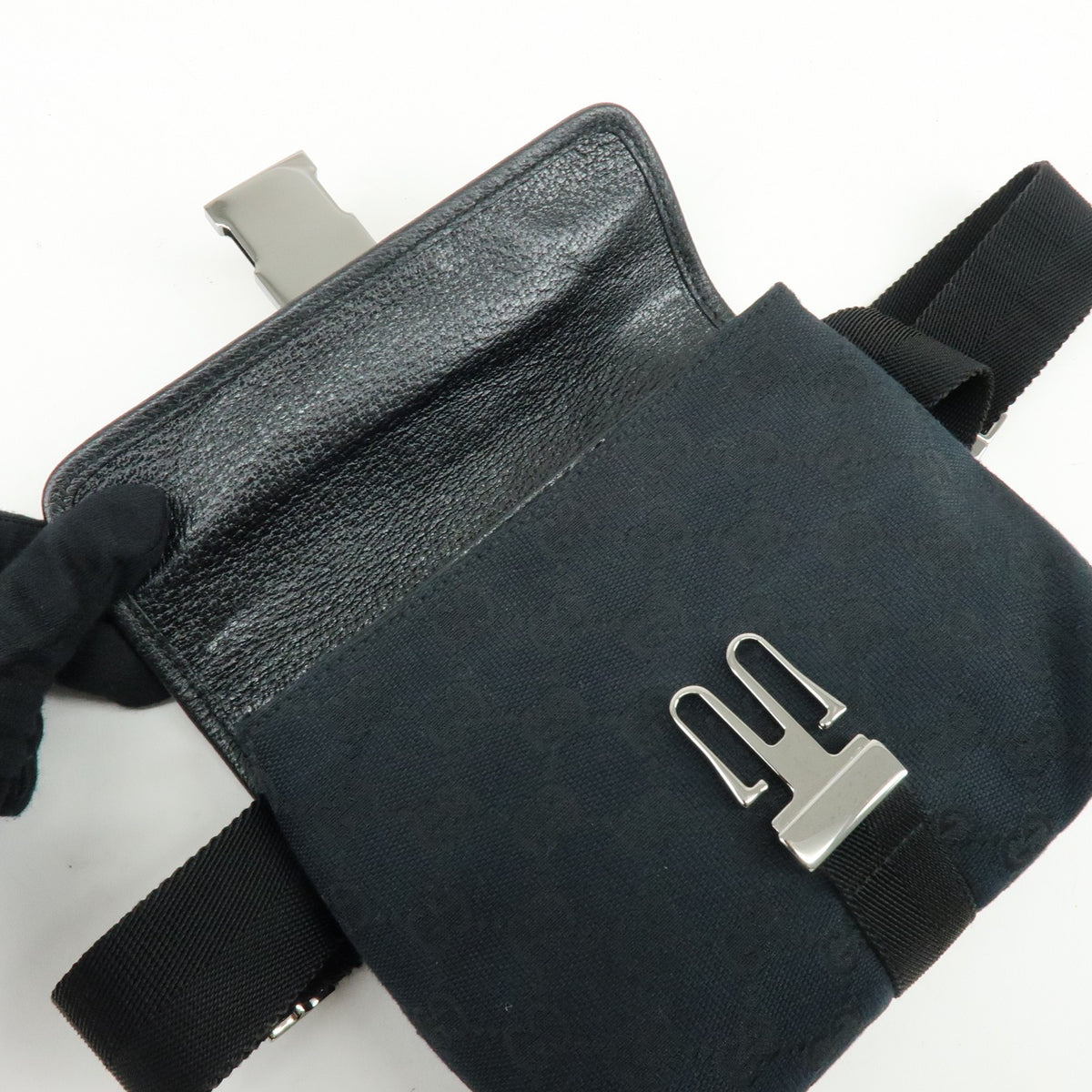 Gucci Buckle Belt GG Canvas, Black, Canvas, Handbag
