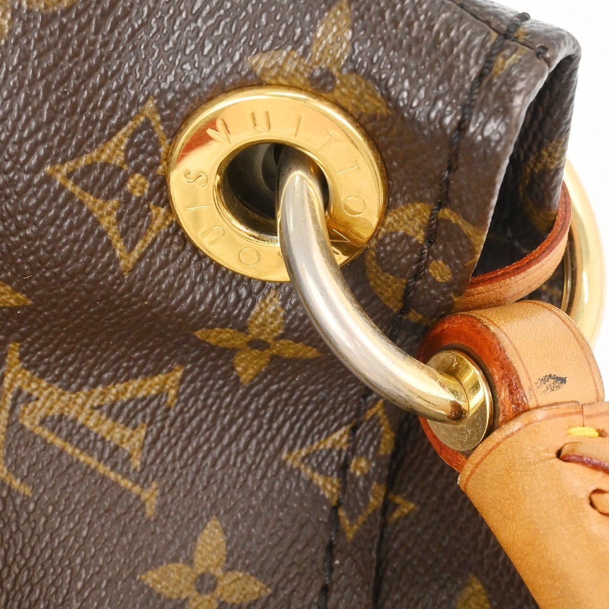 Louis Vuitton Artsy Monogram Canvas, Brown, Canvas, Handbag