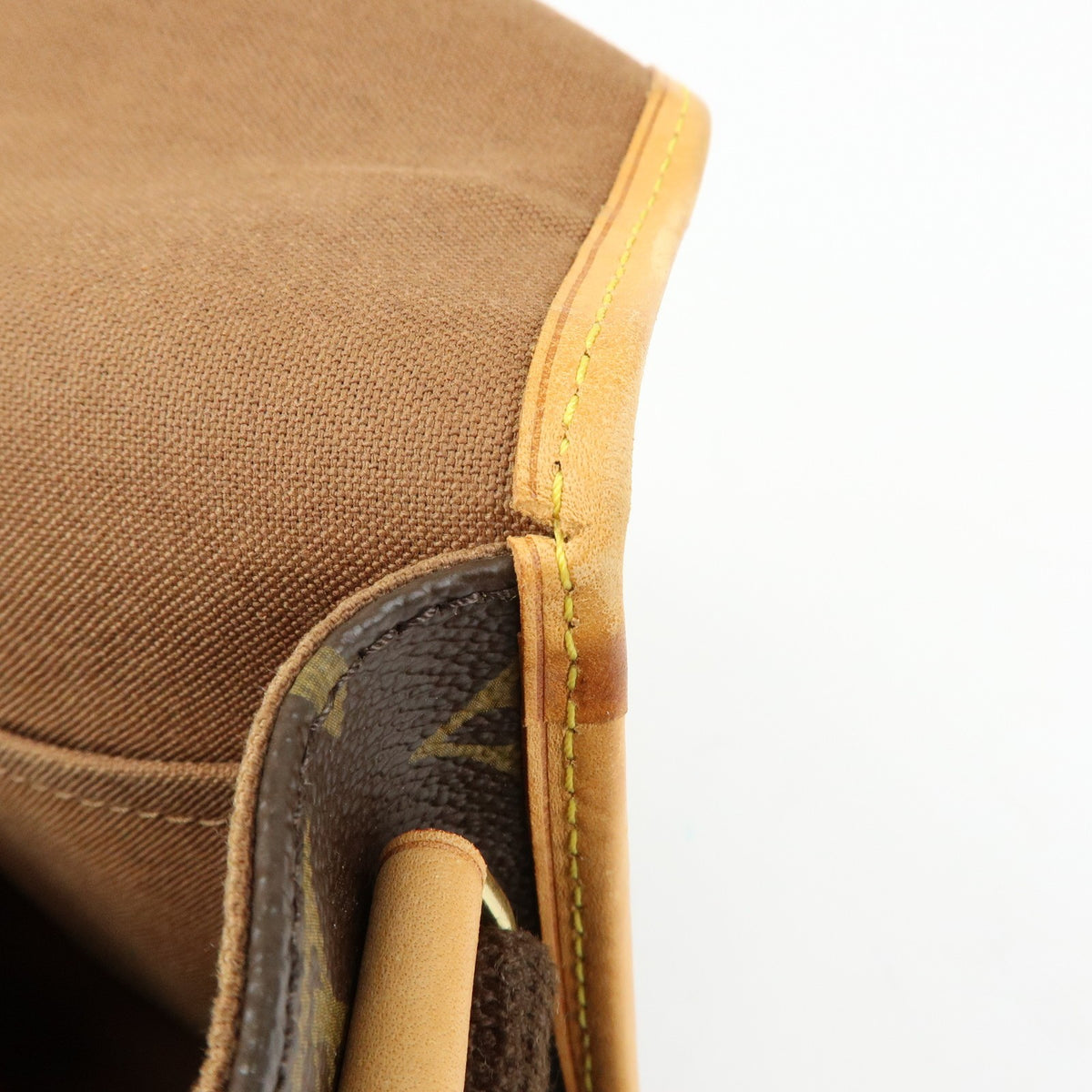 Louis Vuitton Bosphore Messenger Monogram Canvas, Brown, Canvas, Handbag