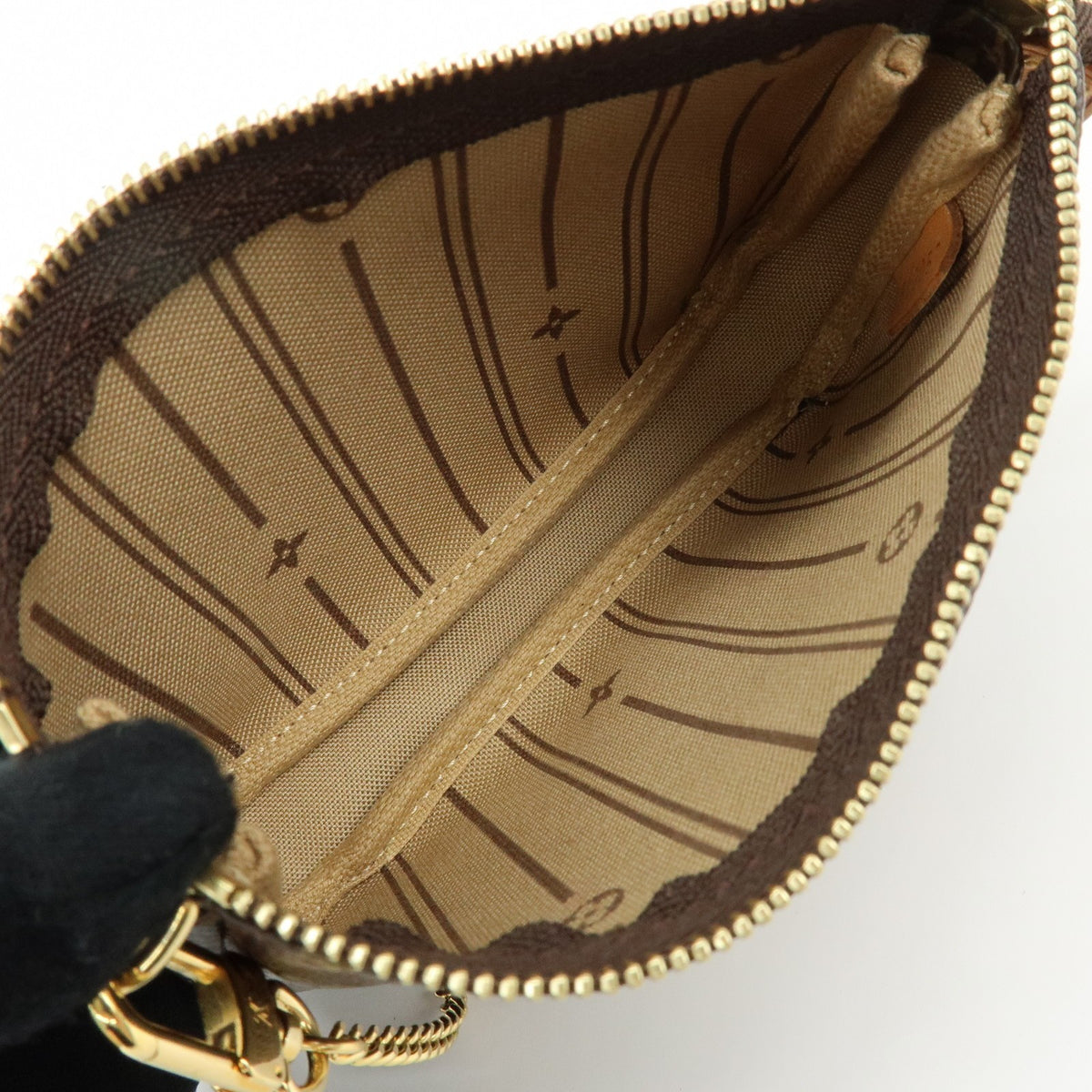 Louis Vuitton Pochette Accessoires Limited Edition Monogram Canvas, Brown, Canvas, Clutch