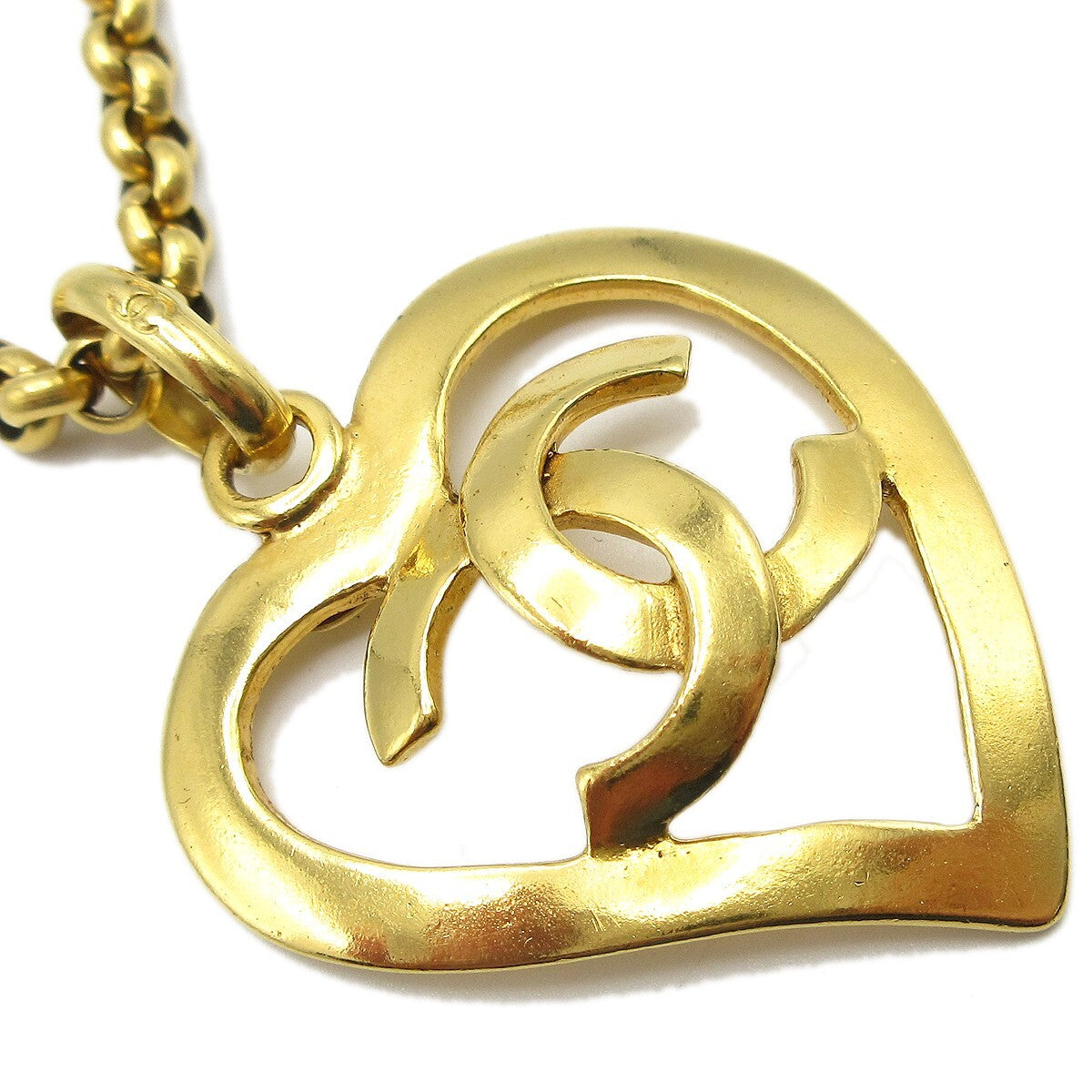 Chanel CC Heart Pendant Metal, Gold, Gold Plated, Necklace