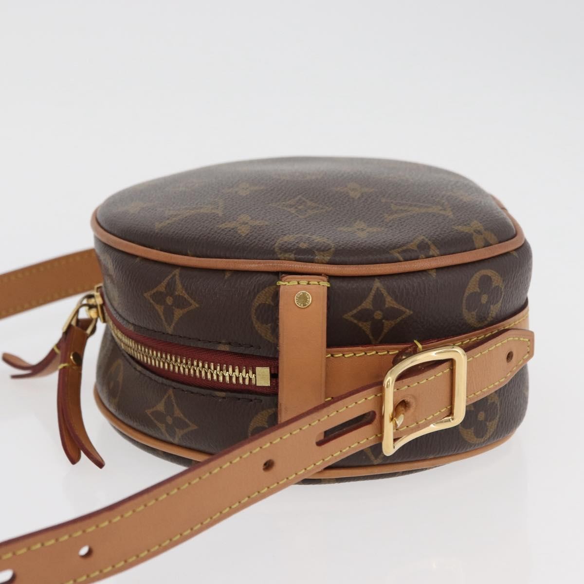 Louis Vuitton Boite Chapeau Souple Monogram Canvas, Brown, Canvas, Shoulder Bag
