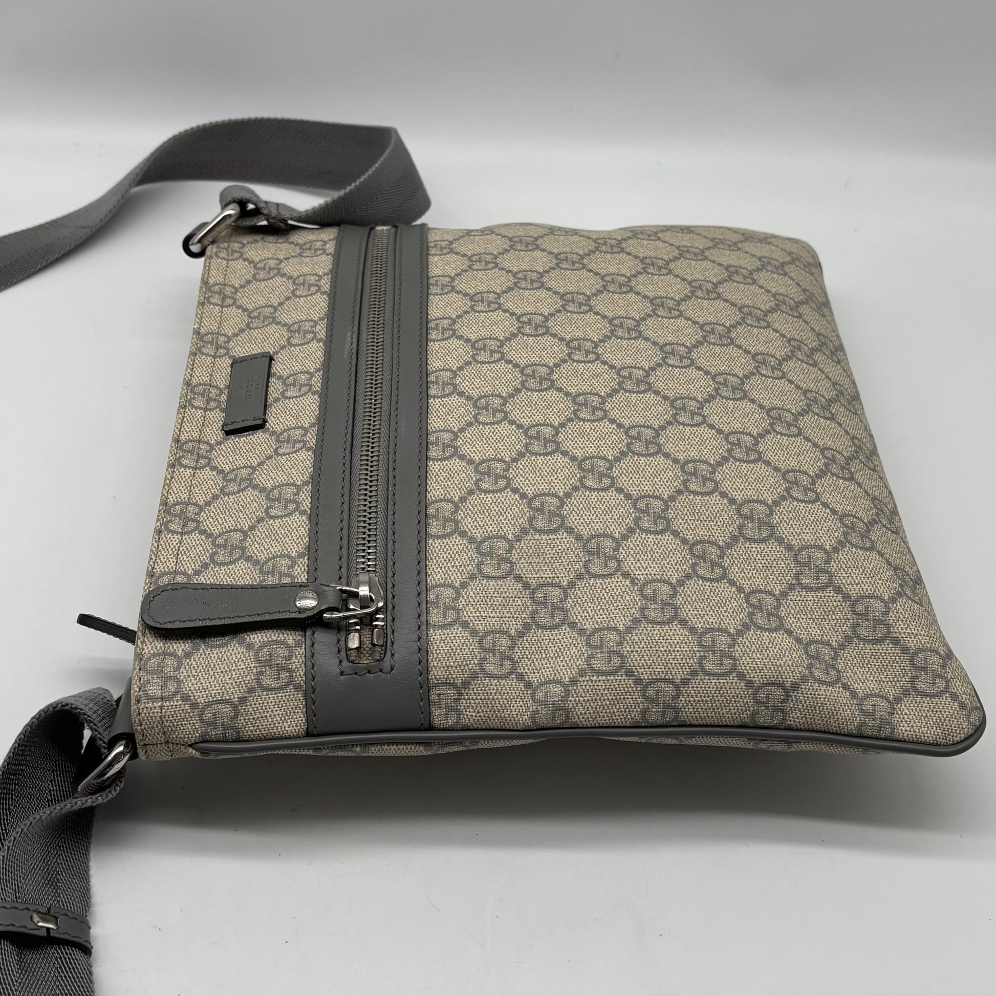 Gucci Front Zip Flat Messenger GG Coated Canvas, Beige, Canvas, Shoulder Bag