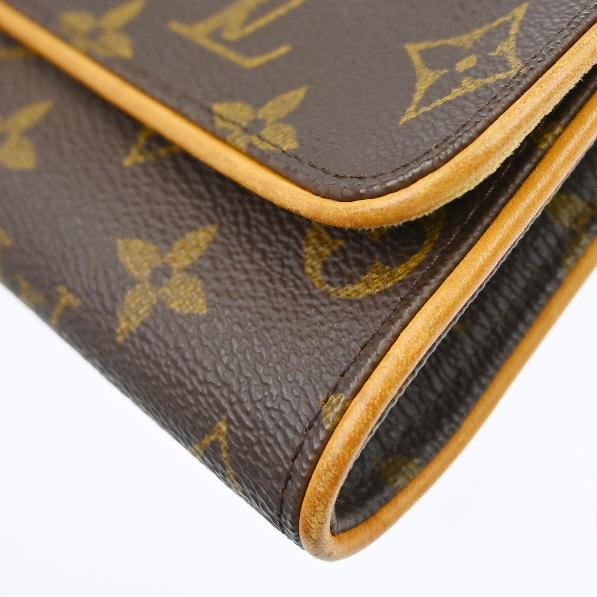 Louis Vuitton Twin Canvas, Brown, Canvas, Clutch