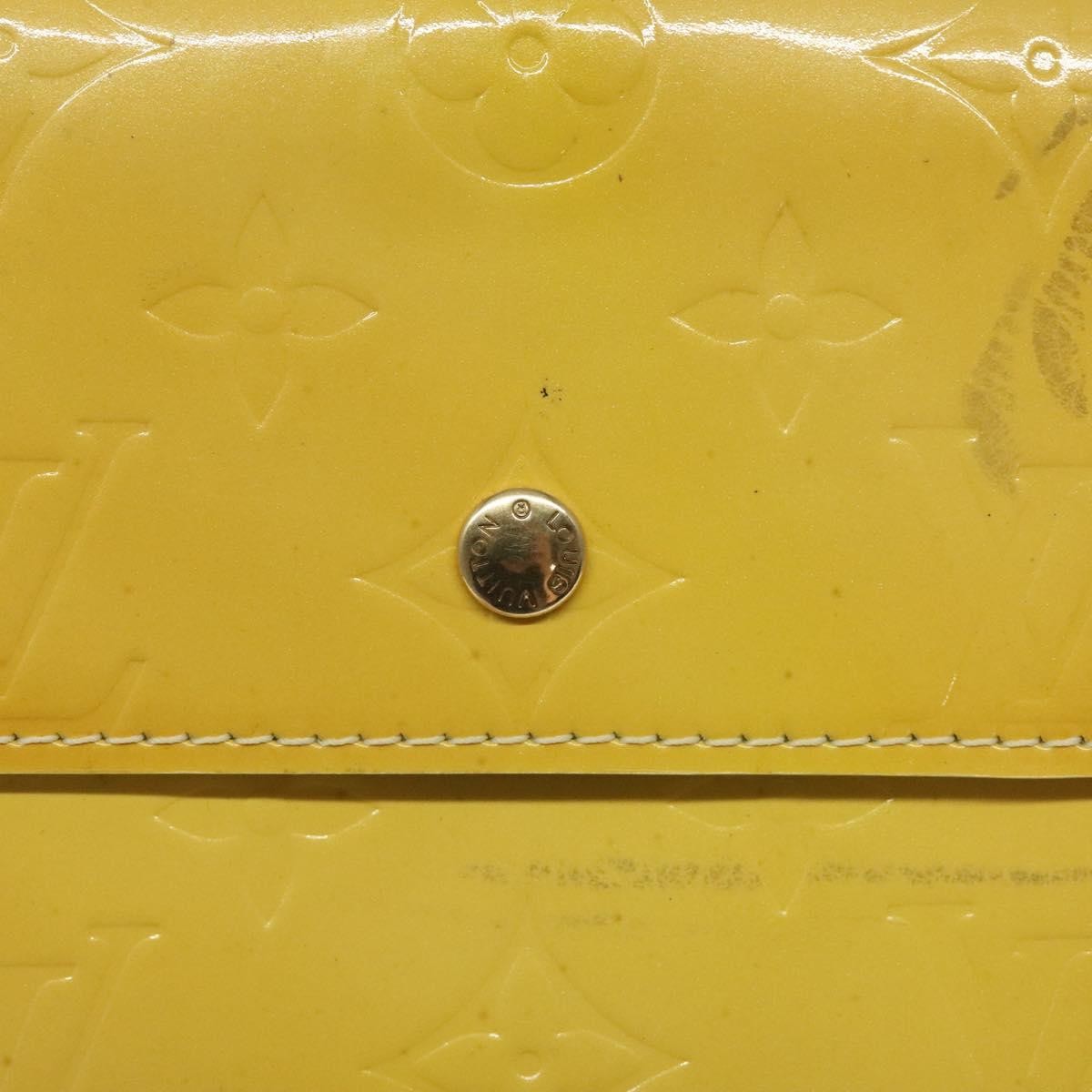 Louis Vuitton Kenmare Shoulder Patent leather, Yellow, Patent Leather, Clutch