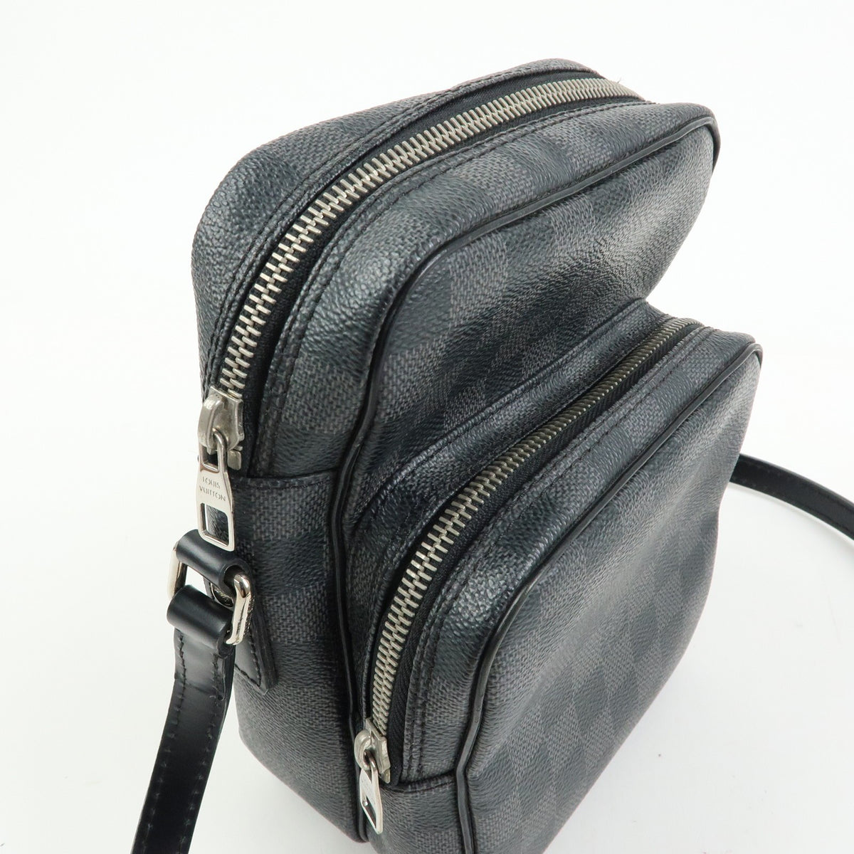 Louis Vuitton Rem Damier Graphite, Black, Canvas, Handbag