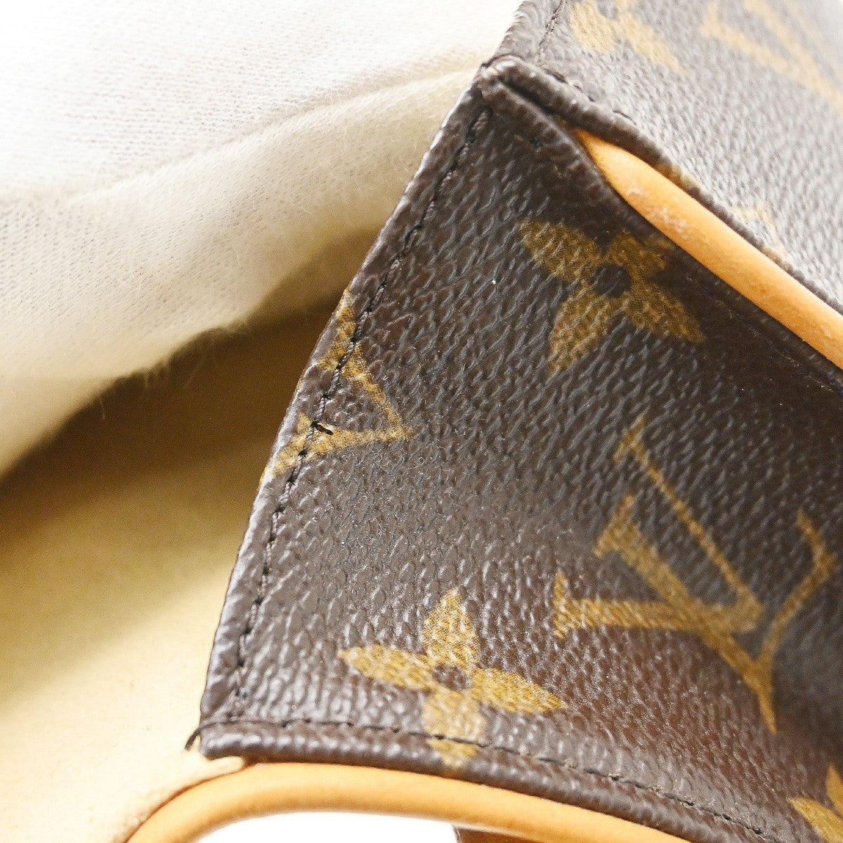 Louis Vuitton Florentine Pochette Monogram Canvas, Brown, Canvas, Clutch