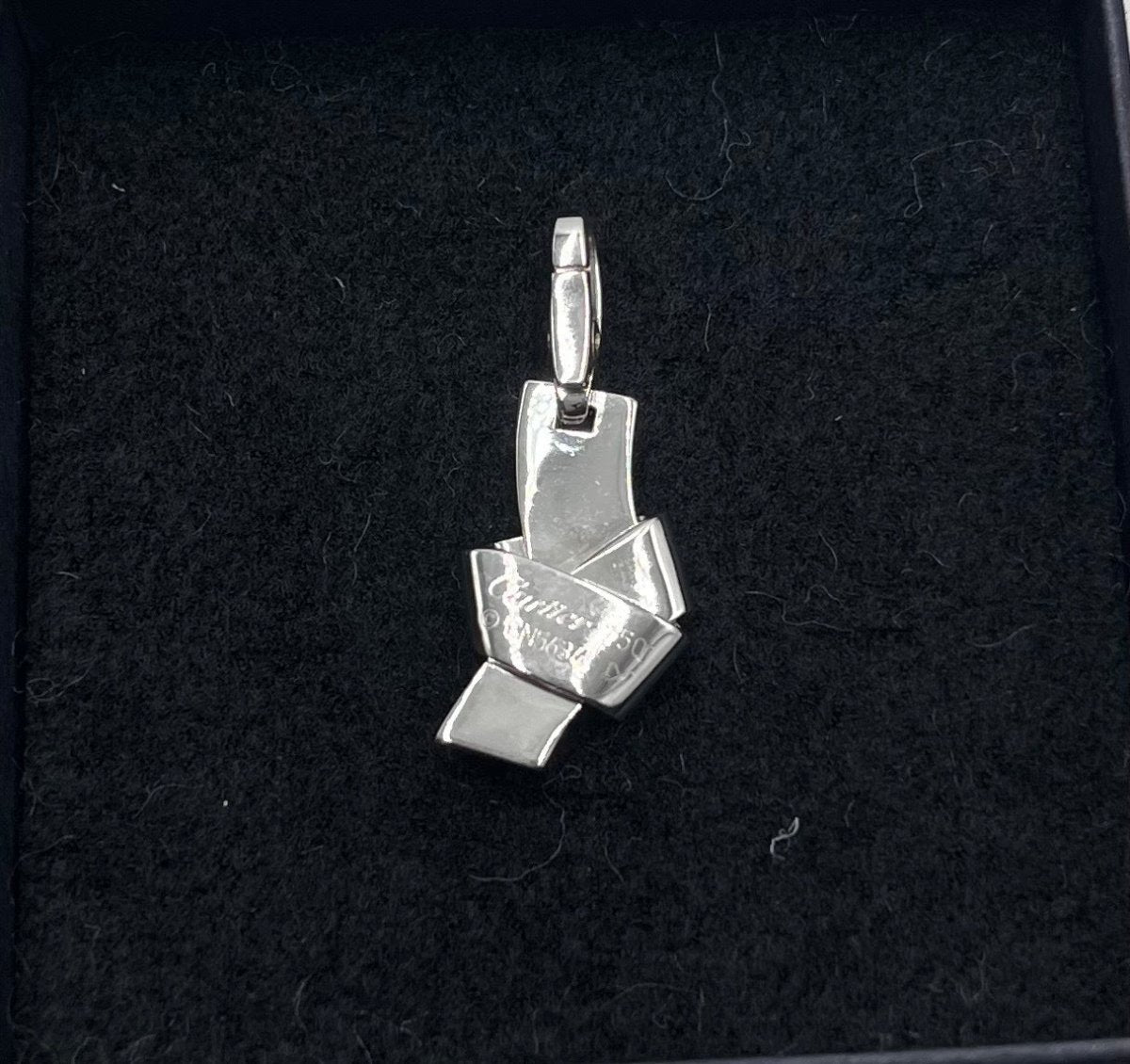 Cartier Knot Pendant - Brandsamsara