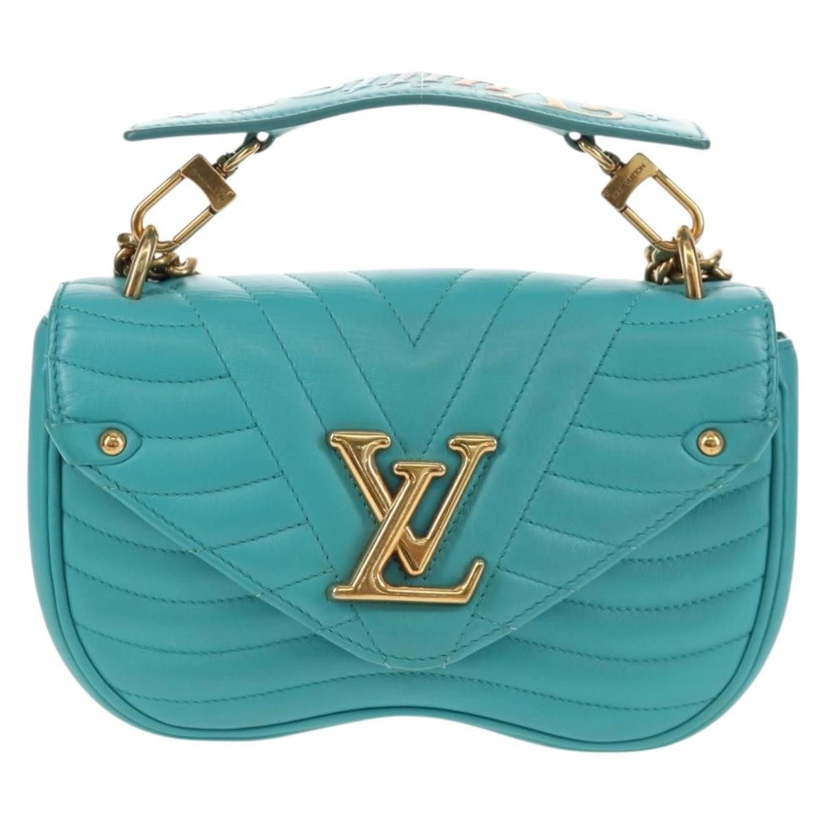 Louis Vuitton New Wave Chain Quilted Leather, Blue, Leather, Shoulder Bag