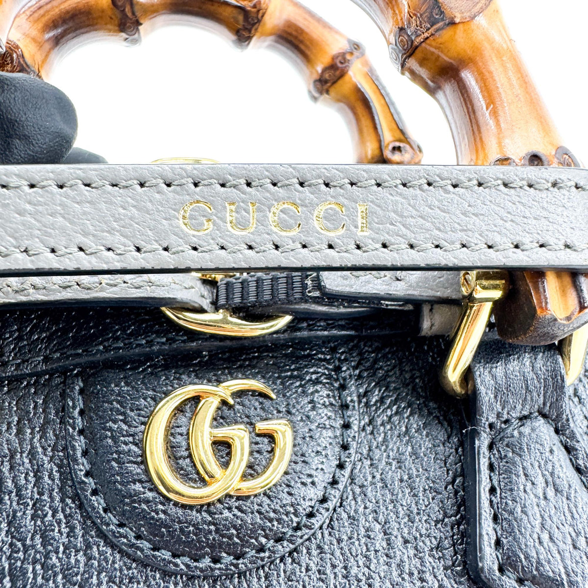 Gucci Diana NM Bamboo Dome Top Handle Leather, Black, Leather, Handbag
