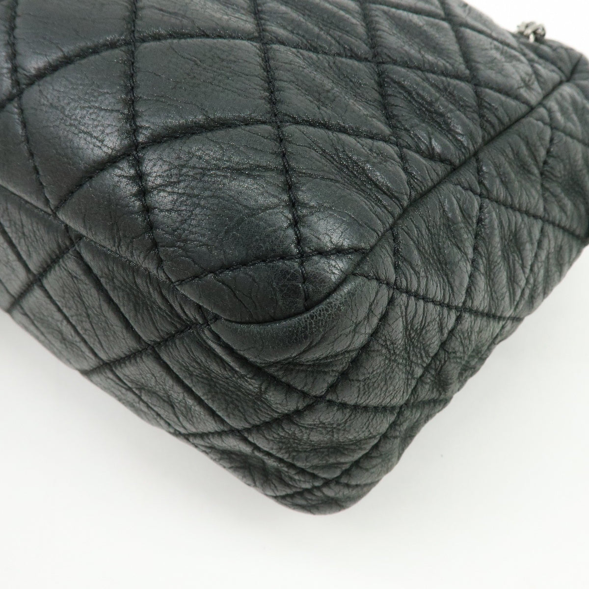 Chanel Shoulder Quilted Leather, Black, Calfskin, Shoulder Bag